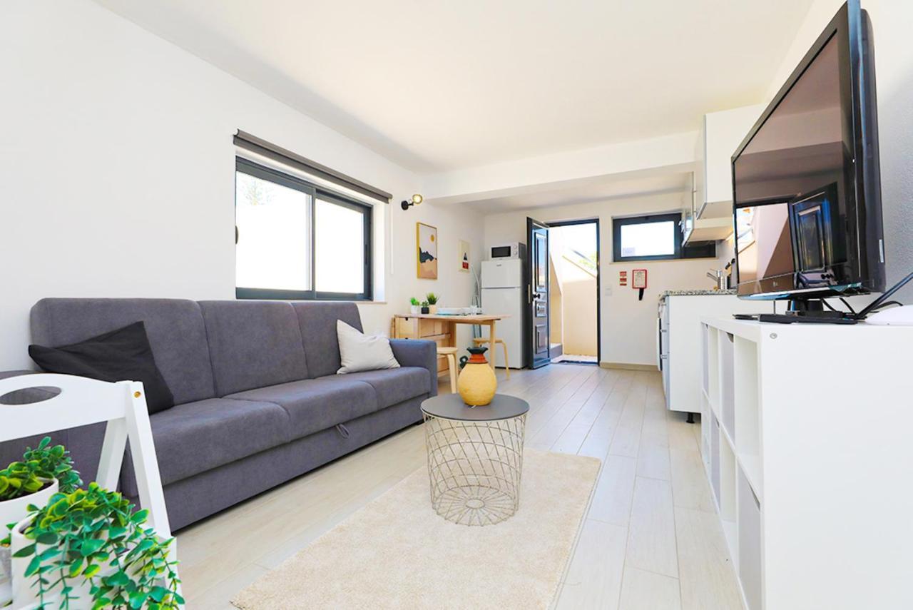 A62 - Cul De Sac Apartment In Lagos Luaran gambar