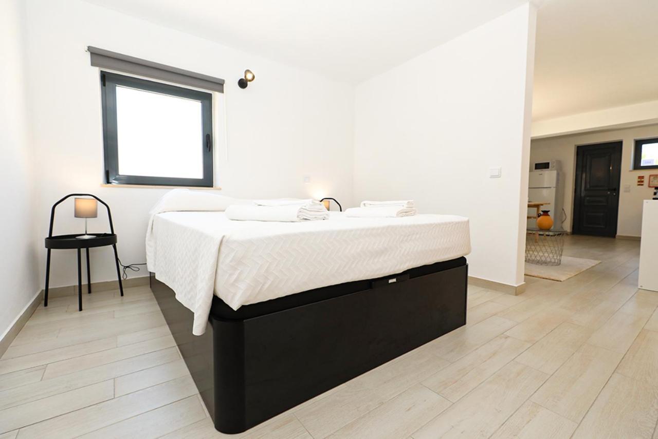 A62 - Cul De Sac Apartment In Lagos Luaran gambar
