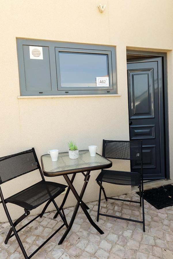 A62 - Cul De Sac Apartment In Lagos Luaran gambar