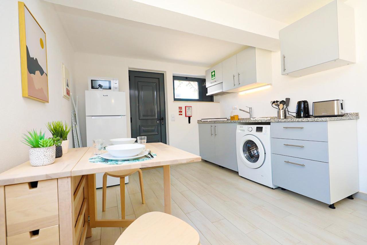 A62 - Cul De Sac Apartment In Lagos Luaran gambar